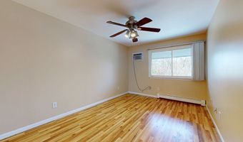10 Monika Ln 10, Brookfield, CT 06804
