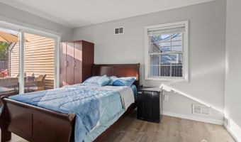 25 Livingston Ave, Avenel, NJ 07001