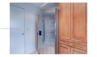 9800 W Bay Harbor Dr 507, Bay Harbor Islands, FL 33154