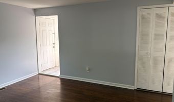 15 Metroview Ct, Ann Arbor, MI 48108