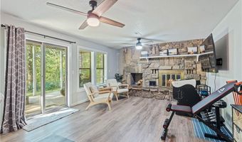 3 Wyre Ln, Bella Vista, AR 72714