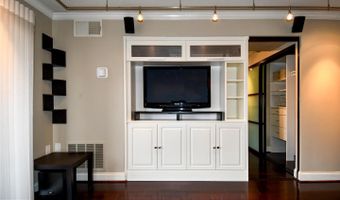 1301 N COURTHOUSE Rd #1005, Arlington, VA 22201