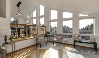 126 N OCEAN Ave, Rockaway Beach, OR 97136