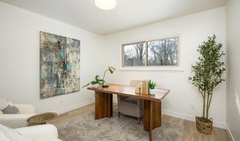 4120 Woodland Dr, Ann Arbor, MI 48103