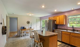 30 Cogliandro Dr, Acton, ME 04001