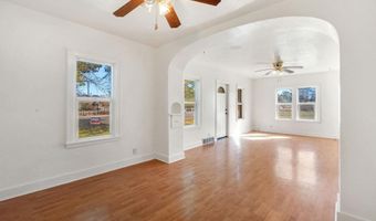 1182 S Meridian St, Blackfoot, ID 83221