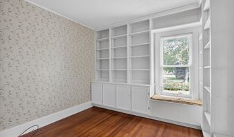 1123 N Clark St, Albion, MI 49224