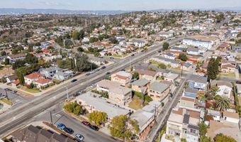 4479 W 61st St, Windsor Hills, CA 90043