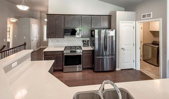 902 Canyonlands St, Berthoud, CO 80513