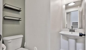 2391 Homewood Dr, Ammon, ID 83406