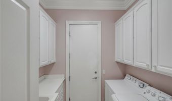 10817 Katepwa St, Apple Valley, CA 92308