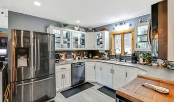 4652 Burke Hollow Rd, Burke, VT 05871