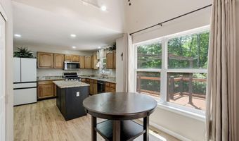 305 Oak Top Ct, Ballwin, MO 63021
