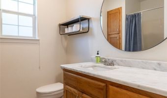 16 High Life Cir, Abilene, TX 79606