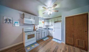 213 E Radio Ln, Arkansas City, KS 67005