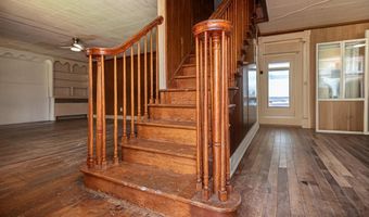 19 BURLEY St, Berlin, MD 21811