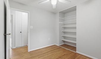 8532 CANTERBURY Dr, Annandale, VA 22003