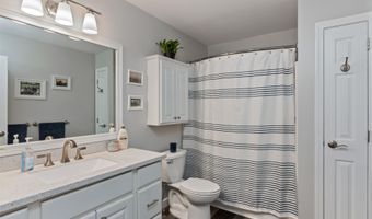 29 Grey Meadow Dr, Burlington, VT 05408