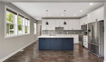 15590 Duck Trail Ln, Apple Valley, MN 55124