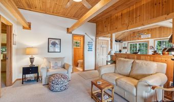 92 Red Gate Ln, Acton, ME 04001