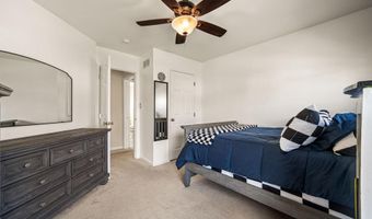 42 EMERALD RIDGE Dr, Bear, DE 19701