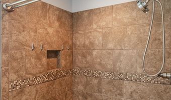 106 Crutcher St, Athens, AL 35611