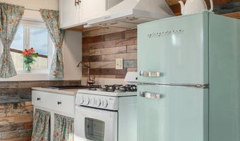 52 Rd 8 UC, Clark, WY 82435