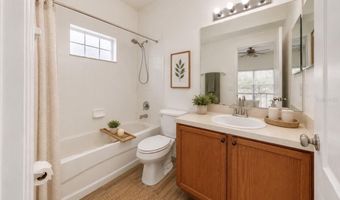 7853 BRISTOL PARK Dr, Apollo Beach, FL 33572