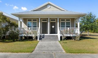 316 Saint Francis St, Bay St. Louis, MS 39520