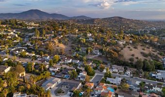 4703 Helix Glen Dr, La Mesa, CA 91941