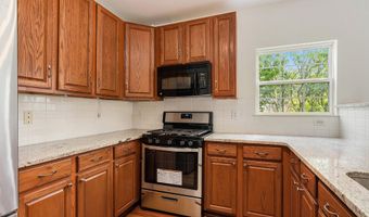 1155 Freesia Ct, Ann Arbor, MI 48105
