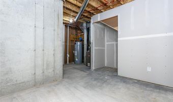 9 Fairway Ct, Alton, IL 62002