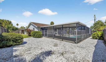635 Jamaica Cir E, Apollo Beach, FL 33572