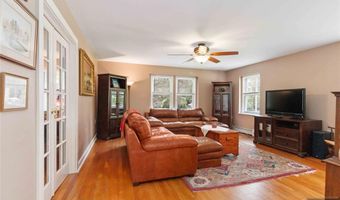 5 Fanwood Ct, West Milford, NJ 07421