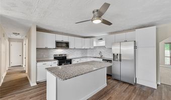 105 Greenwood Way, Barboursville, WV 25504