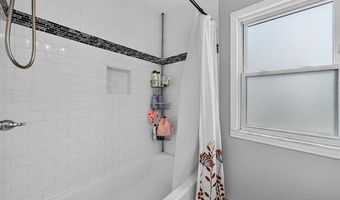 15807 Meyer Ave, Allen Park, MI 48101