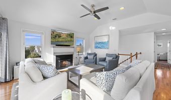706 S BAY Ave, Beach Haven, NJ 08008