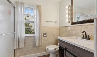 722 47th Ave, Amana, IA 52203