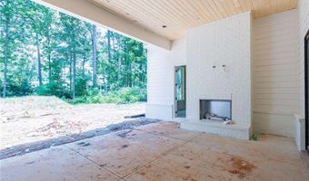 195 Shady Grv, Alpharetta, GA 30009