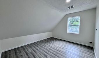 1120 16th St, Aurora, NE 68818