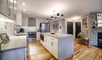 1138 LAKE HERON Dr 2A, Annapolis, MD 21403