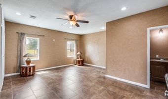 300 County Road 324, Adkins, TX 78101