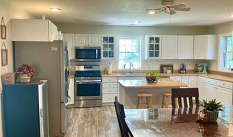 6947 205th Trl, Albia, IA 52531