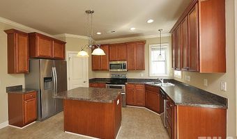 5012 Sunny Creek Ln, Apex, NC 27502