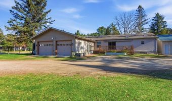 216 Hazel St N, Backus, MN 56435