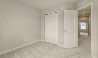 5860 156th St W, Apple Valley, MN 55124