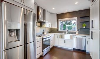 7174 Saranac St, La Mesa, CA 91942