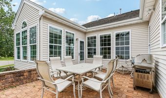 10 Pierhead Dr, Barnegat, NJ 08005