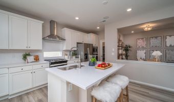 21835 E 51st Dr, Aurora, CO 80019