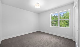 350 ROARK Way, Amherst, WI 54409
